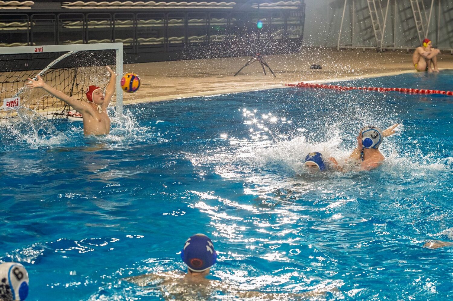 <span style="font-weight: bold;">Возможность раннего спортивного развития и подготовки к профессиональной карьере в водном поло</span>&nbsp;